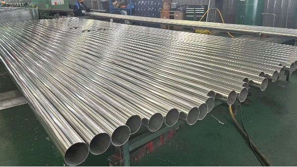 余熱鍋爐是否采用304不銹鋼管？